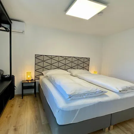 Shome Tinyhouse Graz-sued I Self Check-in Dom wakacyjny Graz