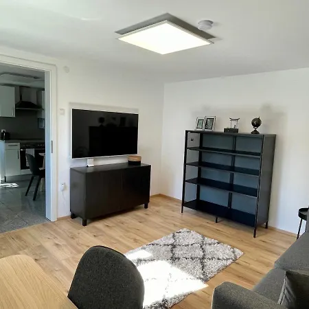 Shome Tinyhouse Graz-sued I Self Check-in *