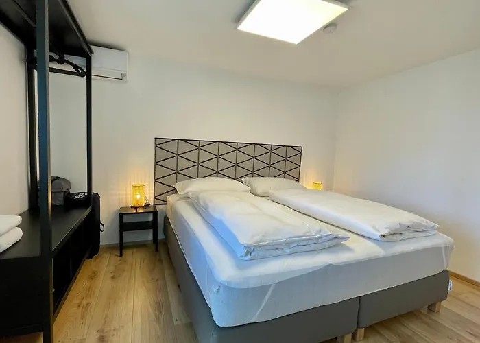 Shome Tinyhouse Graz-sued I Self Check-in Hébergement de vacances Graz